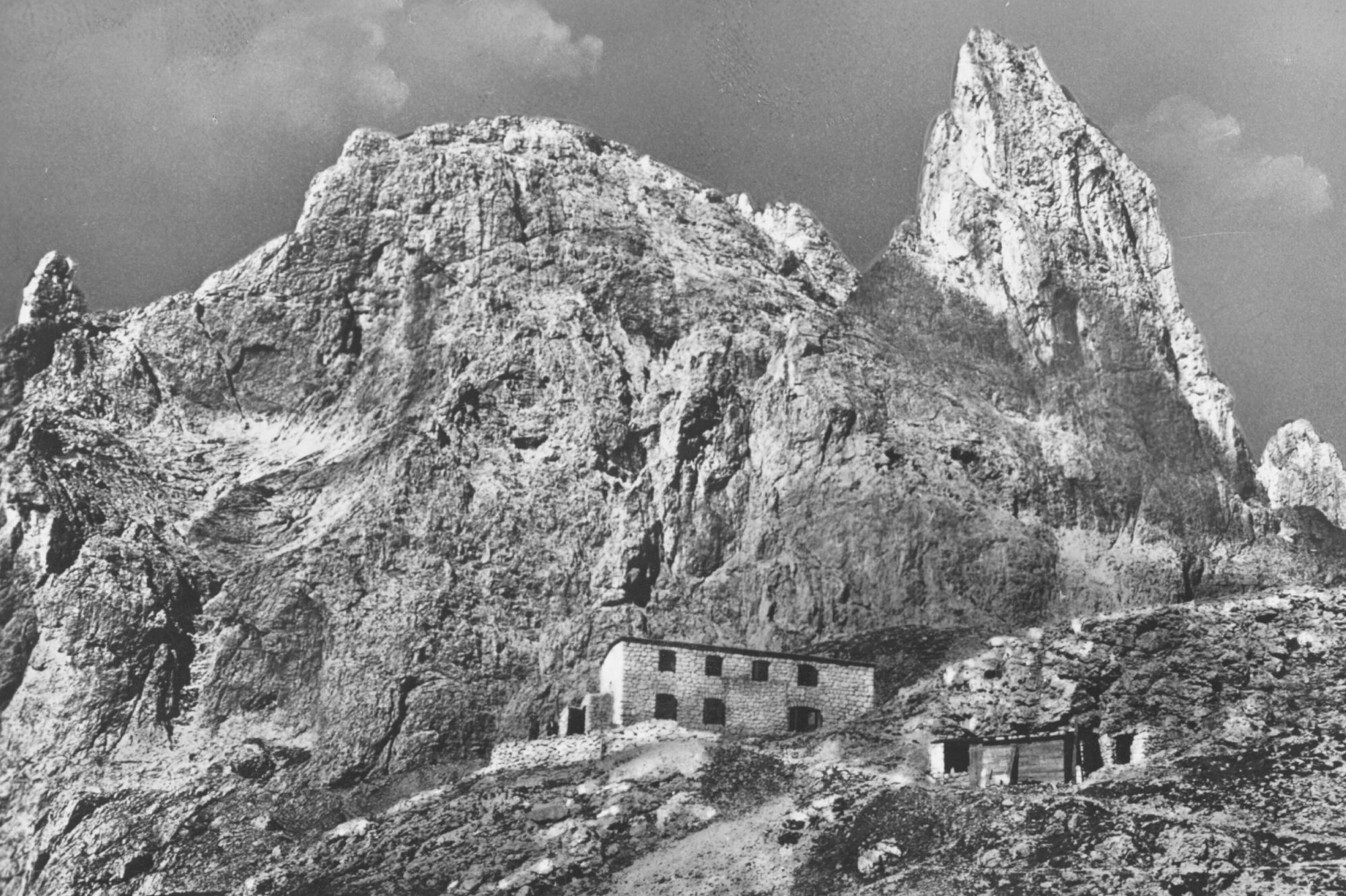 Bivacco Pradidali_Rifugio_Alpino_Trentino_Mimeus Architettura_old