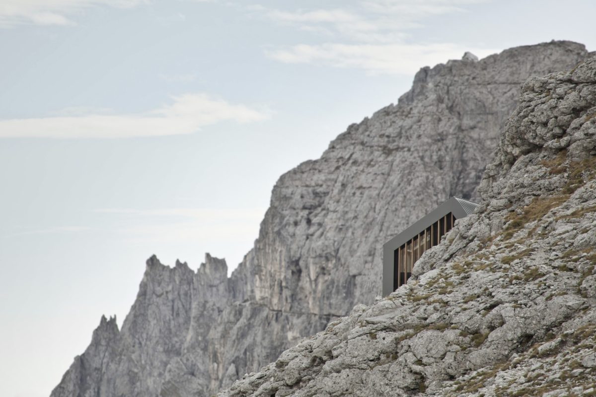 Bivacco Pradidali_Rifugio_Alpino_Trentino_Mimeus Architettura_01